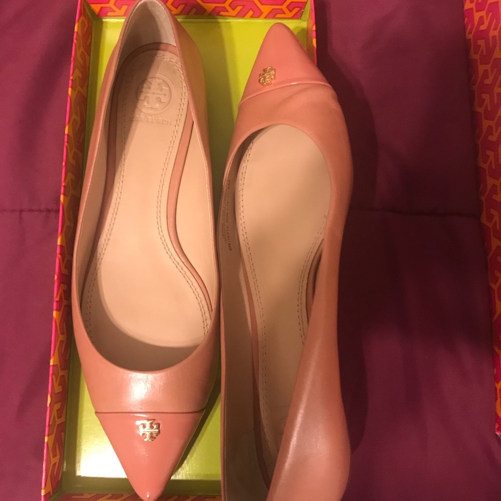 TORY BURCH FLATS!